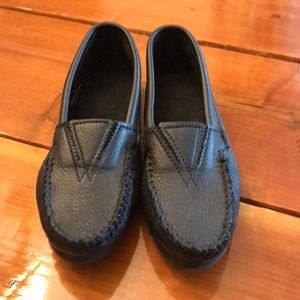 Minnetonka Slide Ons